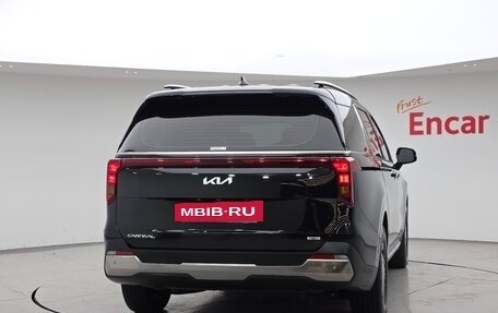 KIA Carnival, 2024 год, 4 817 000 рублей, 4 фотография
