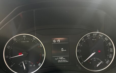 Skoda Octavia, 2011 год, 800 000 рублей, 7 фотография