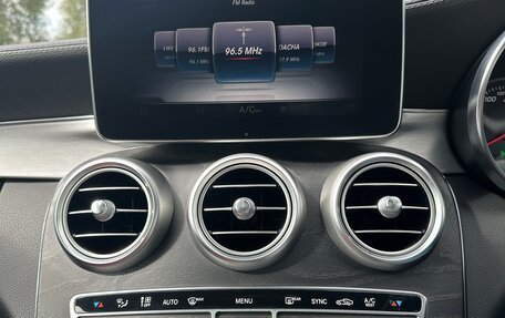 Mercedes-Benz C-Класс, 2016 год, 2 590 000 рублей, 28 фотография