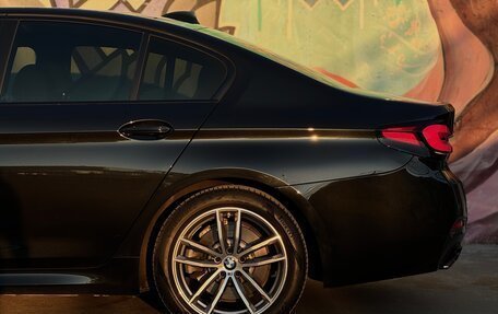 BMW 5 серия, 2017 год, 3 000 000 рублей, 8 фотография