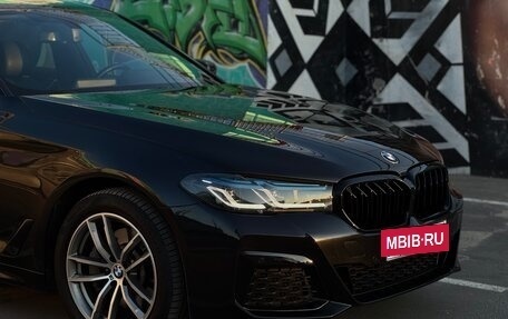 BMW 5 серия, 2017 год, 3 000 000 рублей, 14 фотография