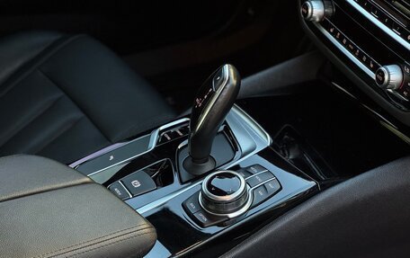 BMW 5 серия, 2017 год, 3 000 000 рублей, 23 фотография