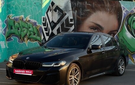 BMW 5 серия, 2017 год, 3 000 000 рублей, 3 фотография