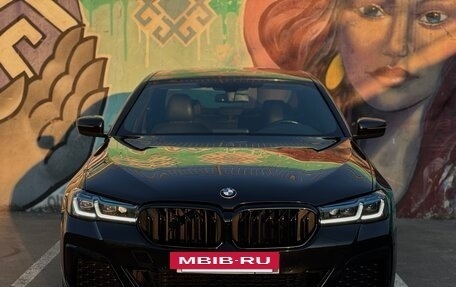 BMW 5 серия, 2017 год, 3 000 000 рублей, 11 фотография