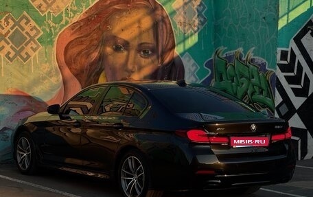 BMW 5 серия, 2017 год, 3 000 000 рублей, 18 фотография