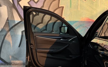 BMW 5 серия, 2017 год, 3 000 000 рублей, 26 фотография
