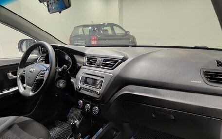 KIA Rio III рестайлинг, 2017 год, 1 035 000 рублей, 13 фотография