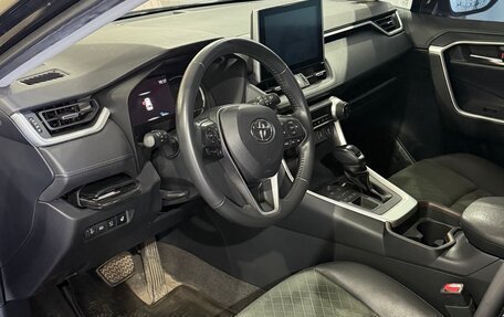 Toyota RAV4, 2022 год, 3 650 000 рублей, 5 фотография