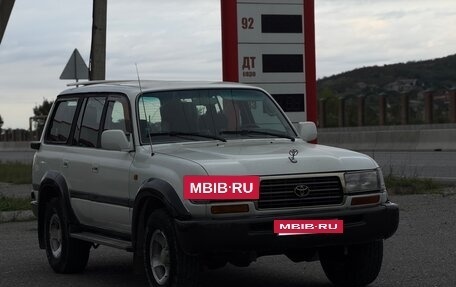 Toyota Land Cruiser 80 рестайлинг, 1997 год, 1 280 000 рублей, 3 фотография