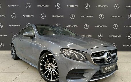 Mercedes-Benz E-Класс, 2017 год, 3 300 000 рублей, 3 фотография