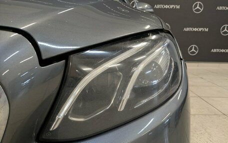 Mercedes-Benz E-Класс, 2017 год, 3 300 000 рублей, 25 фотография
