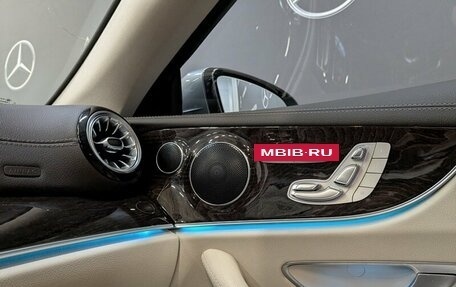 Mercedes-Benz E-Класс, 2017 год, 3 300 000 рублей, 28 фотография