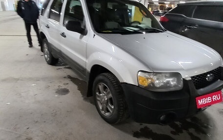 Ford Escape II, 2004 год, 400 000 рублей, 10 фотография