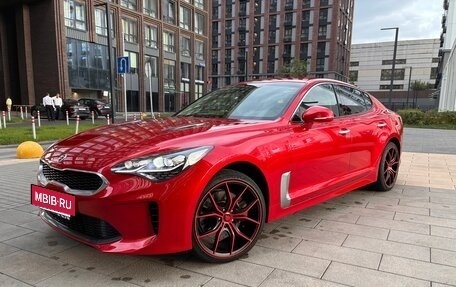 KIA Stinger I, 2018 год, 2 350 000 рублей, 3 фотография