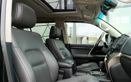 Toyota Land Cruiser 200, 2008 год, 2 649 000 рублей, 29 фотография