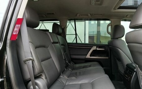 Toyota Land Cruiser 200, 2008 год, 2 649 000 рублей, 28 фотография
