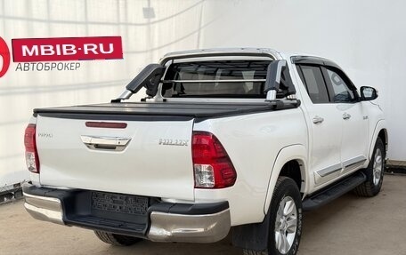 Toyota Hilux VIII, 2016 год, 2 999 000 рублей, 5 фотография