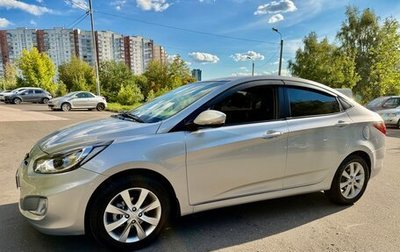 Hyundai Solaris II рестайлинг, 2011 год, 815 000 рублей, 1 фотография