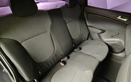 Hyundai Solaris II рестайлинг, 2011 год, 397 000 рублей, 16 фотография
