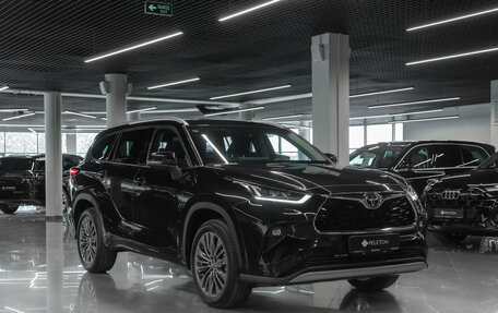 Toyota Highlander, 2026 год, 5 900 000 рублей, 2 фотография