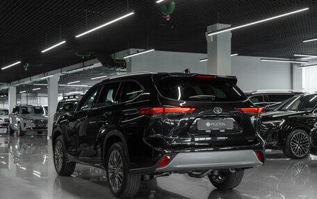 Toyota Highlander, 2026 год, 5 900 000 рублей, 4 фотография