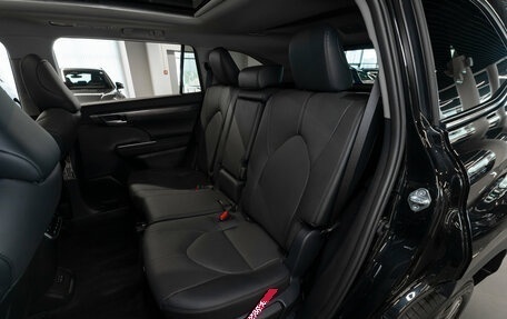 Toyota Highlander, 2026 год, 5 900 000 рублей, 14 фотография
