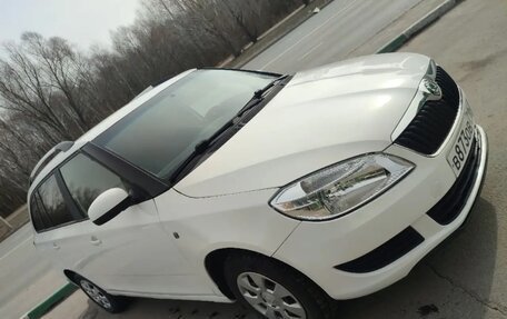 Skoda Fabia II, 2012 год, 390 000 рублей, 3 фотография
