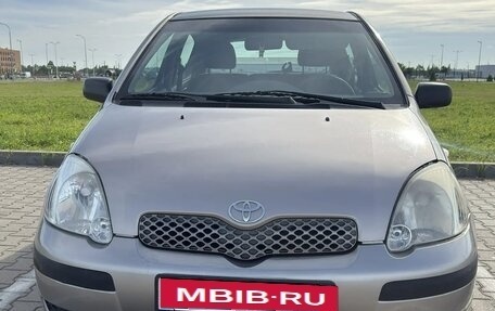 Toyota Yaris I рестайлинг, 2004 год, 350 000 рублей, 3 фотография