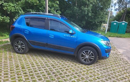 Renault Sandero II рестайлинг, 2017 год, 999 999 рублей, 5 фотография