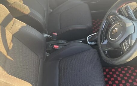 Suzuki Swift V, 2018 год, 1 500 000 рублей, 4 фотография