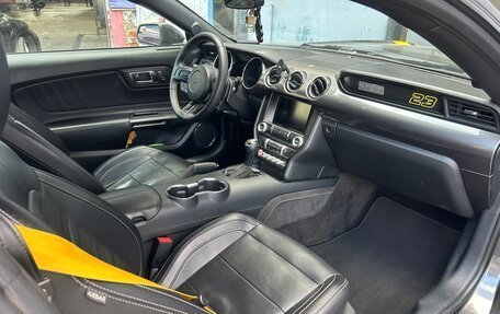 Ford Mustang VI рестайлинг, 2014 год, 2 200 000 рублей, 19 фотография