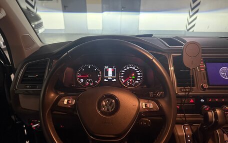 Volkswagen Caravelle T6 рестайлинг, 2019 год, 5 600 000 рублей, 9 фотография