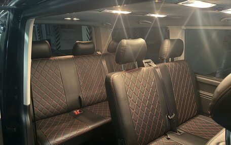 Volkswagen Caravelle T6 рестайлинг, 2019 год, 5 600 000 рублей, 12 фотография
