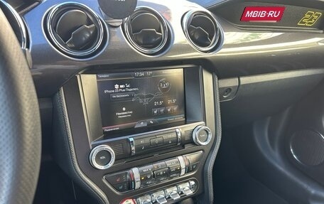 Ford Mustang VI рестайлинг, 2014 год, 2 200 000 рублей, 16 фотография