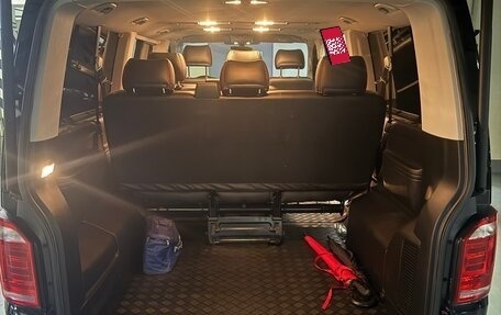 Volkswagen Caravelle T6 рестайлинг, 2019 год, 5 600 000 рублей, 15 фотография