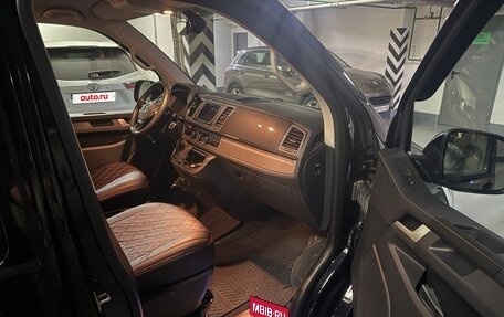 Volkswagen Caravelle T6 рестайлинг, 2019 год, 5 600 000 рублей, 5 фотография