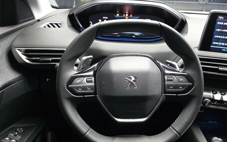 Peugeot 3008 II, 2022 год, 1 390 000 рублей, 10 фотография