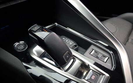 Peugeot 3008 II, 2022 год, 1 390 000 рублей, 14 фотография
