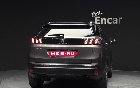 Peugeot 3008 II, 2022 год, 1 390 000 рублей, 4 фотография