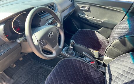 KIA Rio III рестайлинг, 2015 год, 820 000 рублей, 10 фотография