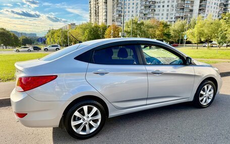 Hyundai Solaris II рестайлинг, 2011 год, 815 000 рублей, 7 фотография