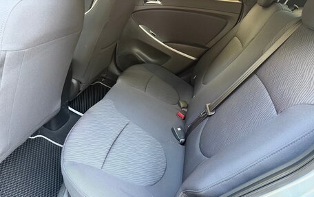 Hyundai Solaris II рестайлинг, 2011 год, 815 000 рублей, 19 фотография
