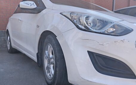 Hyundai i30 II рестайлинг, 2014 год, 800 000 рублей, 3 фотография