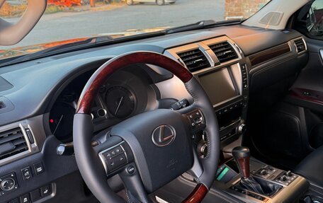 Lexus GX II, 2016 год, 4 490 000 рублей, 7 фотография