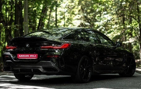 BMW 8 серия, 2021 год, 10 000 000 рублей, 3 фотография