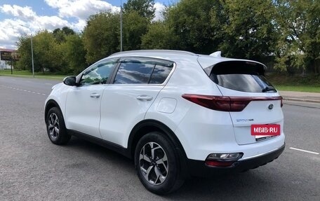 KIA Sportage IV рестайлинг, 2021 год, 2 395 000 рублей, 5 фотография