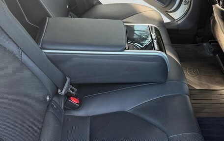 Toyota Camry, 2019 год, 3 100 000 рублей, 9 фотография