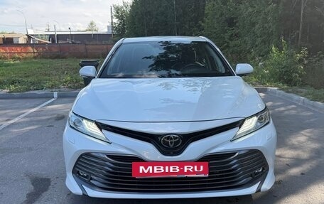 Toyota Camry, 2019 год, 3 100 000 рублей, 3 фотография