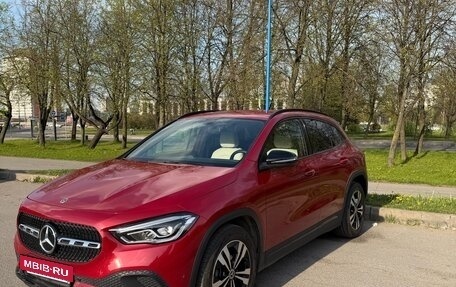 Mercedes-Benz GLA, 2021 год, 3 950 000 рублей, 9 фотография