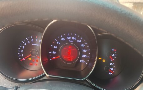 KIA Rio III рестайлинг, 2016 год, 700 000 рублей, 5 фотография
